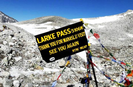 Larkey Pass in Manaslu and Tsum Valley Trek